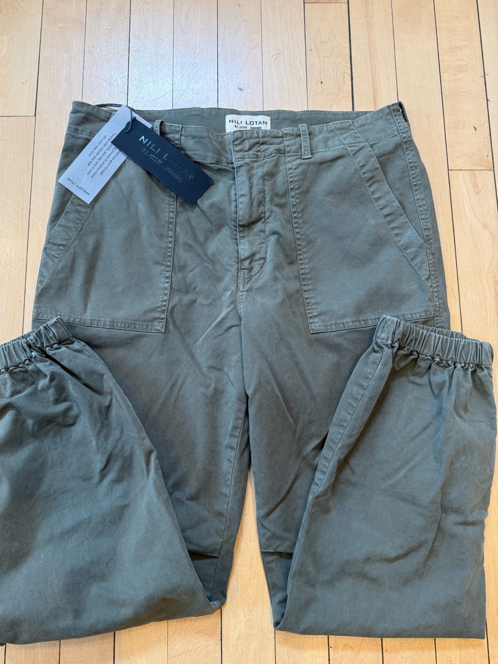 NILI LOTAN Utility Pant in Vintage washed Thyme cotton twill pant size 10 NWT
